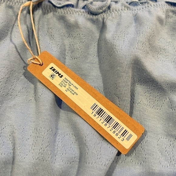 Skims Pointelle Logo Crop Top - Picture 4 of 4